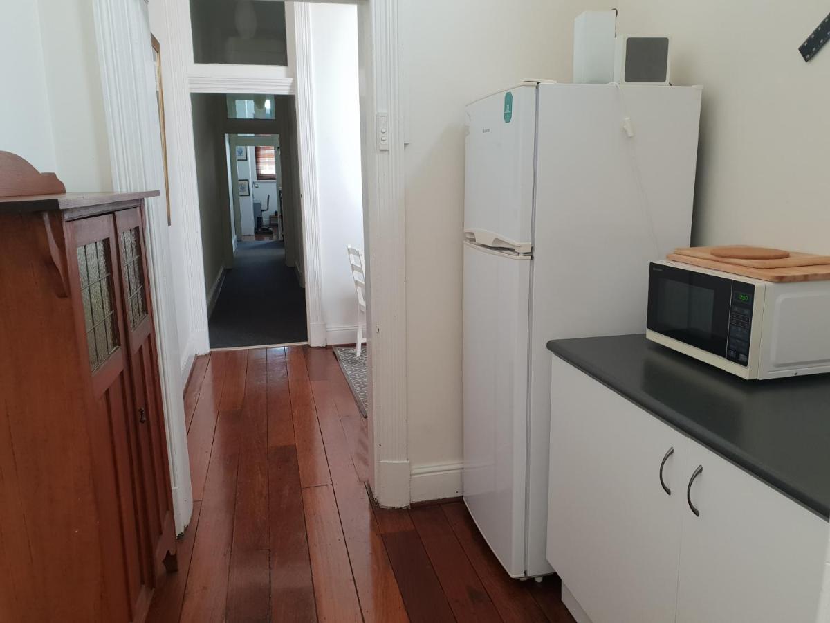 1904 - Central Historic 1 Bedroom Apartment Fremantle Eksteriør billede